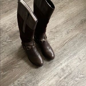 Brand new never work brown boots